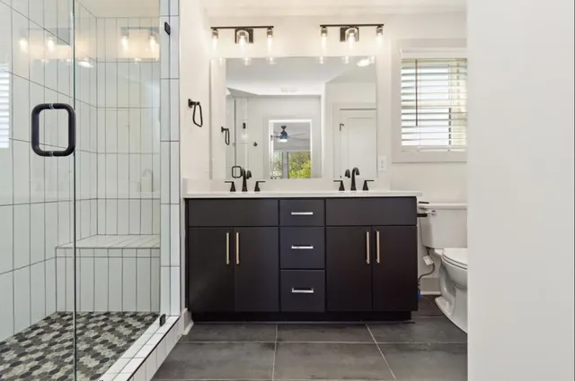 $2,750 | 1507 55th Avenue North, Nashville, TN 37209