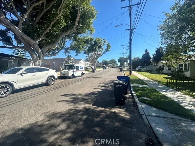 $2,990 | 950 Virginia Street, El Segundo, CA 90245