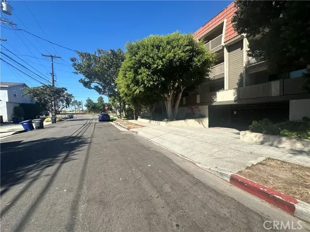$2,990 | 950 Virginia Street, El Segundo, CA 90245
