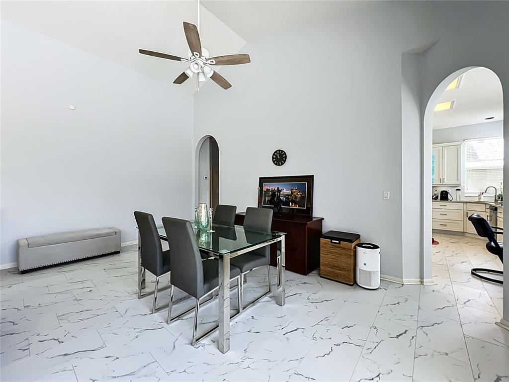 909 Grovesmere Loop Ocoee, FL 34761 - Photo 14 of 37