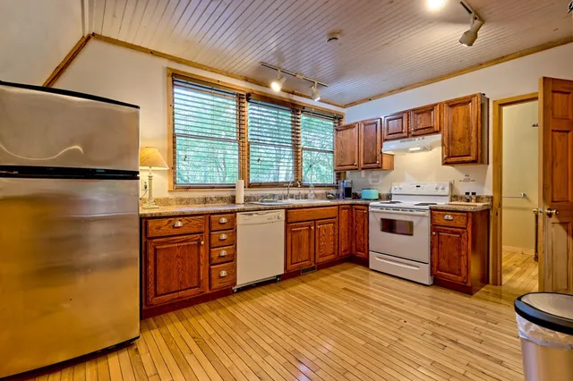 $5,499,000 | 3147 Old Highway 64 West, Warne, NC 28909