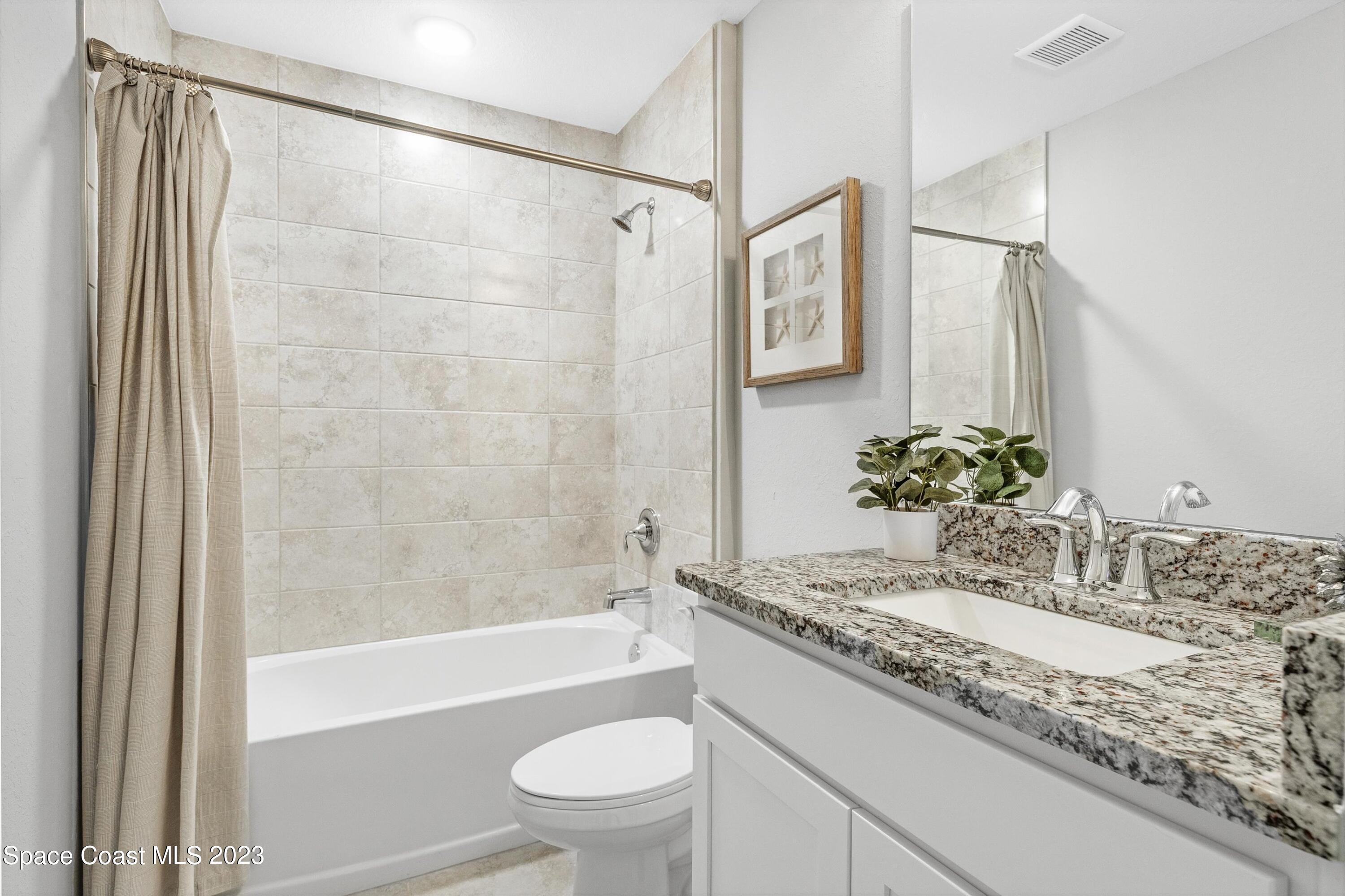 749 Duncan Road Southeast Palm Bay, FL 32909 - Photo 12 of 14 Bathroom