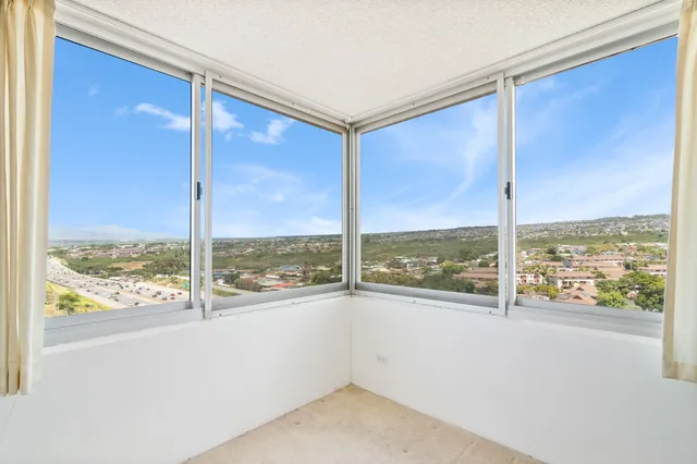 $310,000 | 98-288 Kaonohi Street, Unit 1407, Aiea, HI 96701