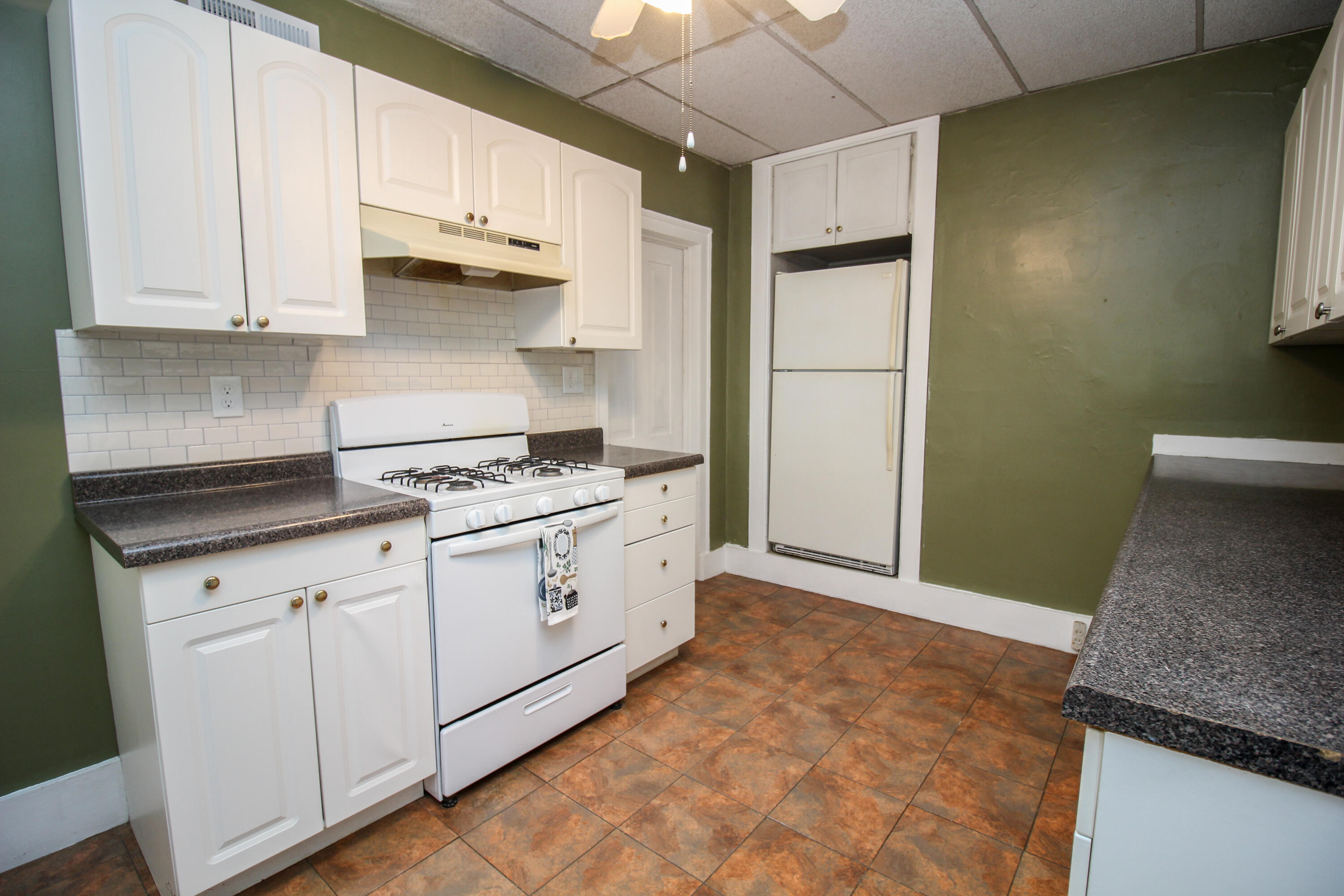 310 Constantine Street Three Rivers, MI 49093 - Photo 16 of 33 Constantine-26