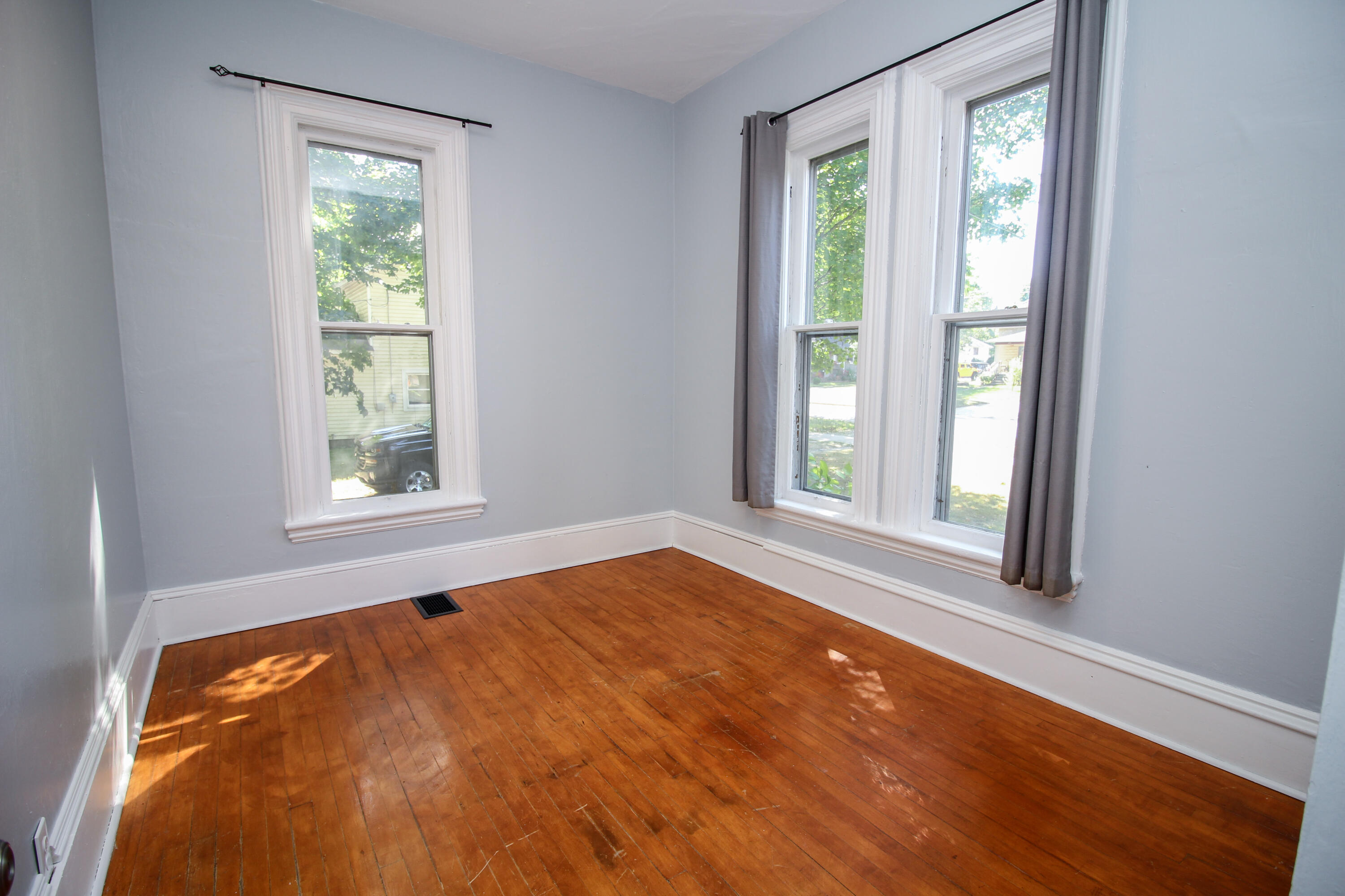 310 Constantine Street Three Rivers, MI 49093 - Photo 21 of 33 Constantine-33