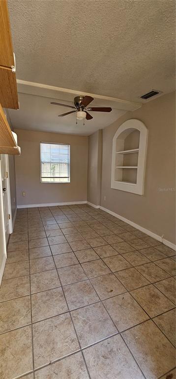 3125 19th Street North St. Petersburg, FL 33713 - Photo 7 of 14 a view of an empty room with a window