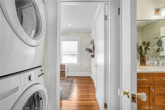 $1,195,000 | 4401 East Vermont Street, Long Beach, CA 90814