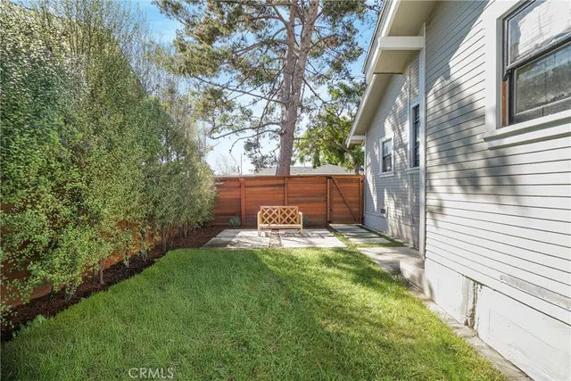 $1,195,000 | 4401 East Vermont Street, Long Beach, CA 90814