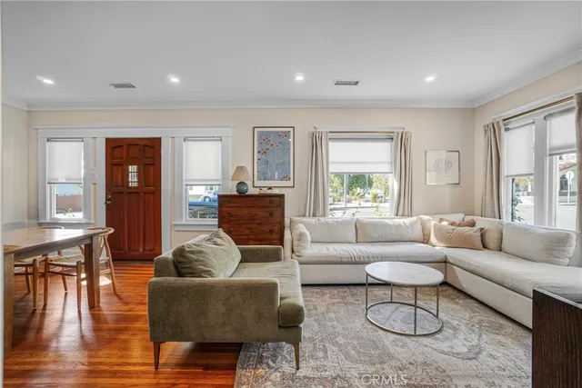 $1,195,000 | 4401 East Vermont Street, Long Beach, CA 90814