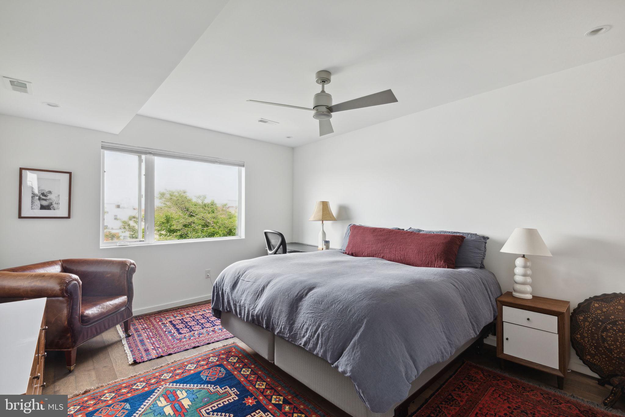 1130 South Sydenham Street Philadelphia, PA 19146 - Photo 19 of 36