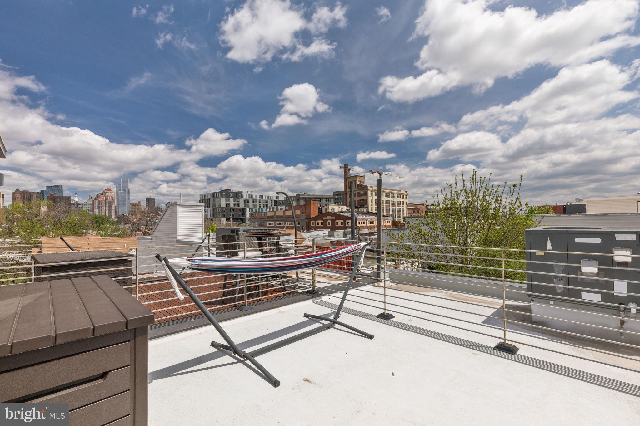 1130 South Sydenham Street Philadelphia, PA 19146 - Photo 29 of 36