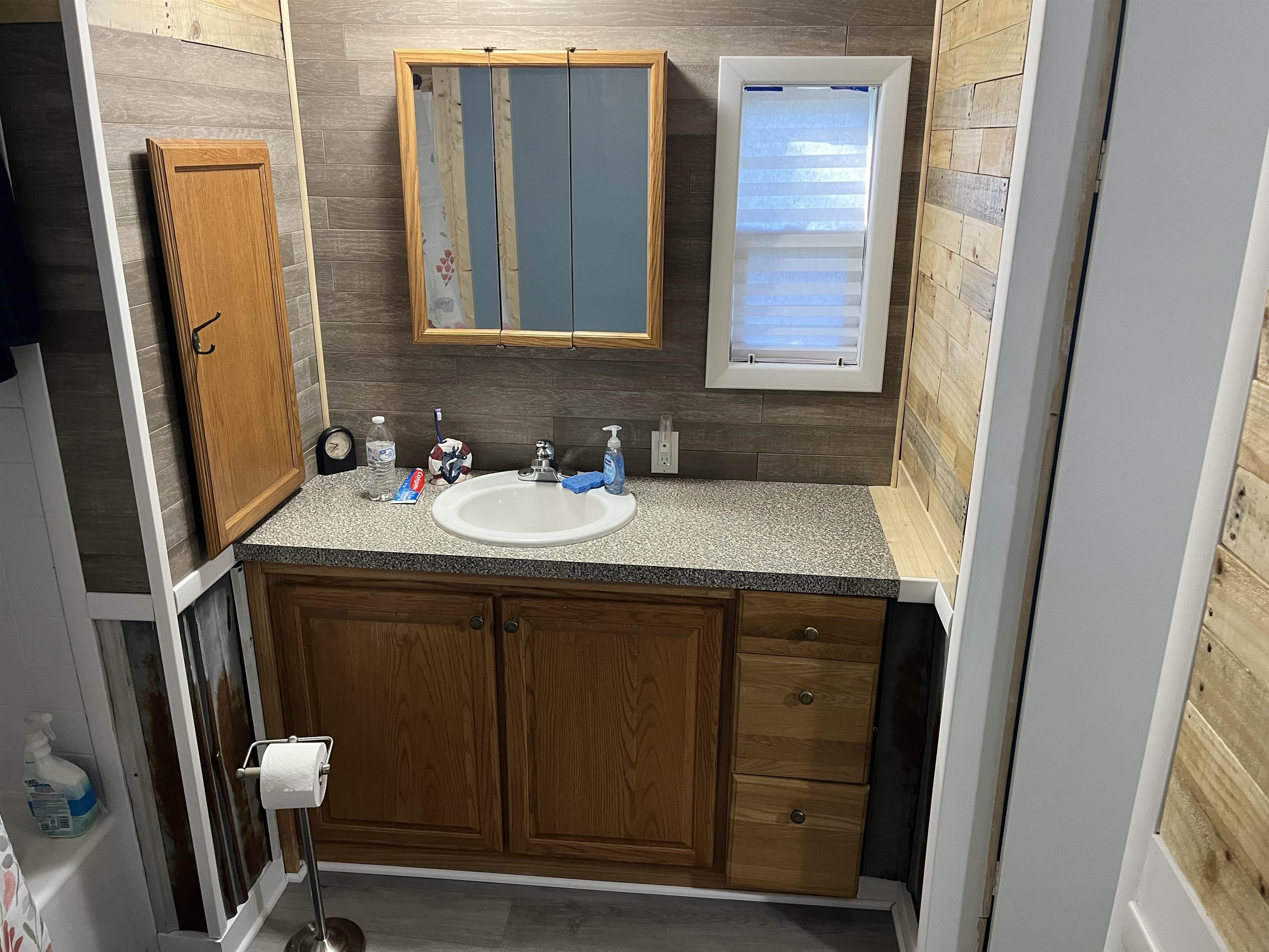 315 Linwood Avenue Alma, MI 48801 - Photo 12 of 26