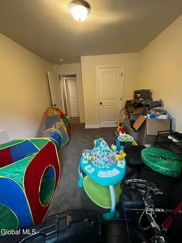 $2,300 | 1477 Plank Road, Petersburg, NY 12138