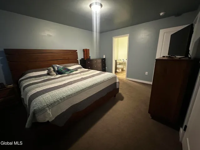 $2,300 | 1477 Plank Road, Petersburg, NY 12138