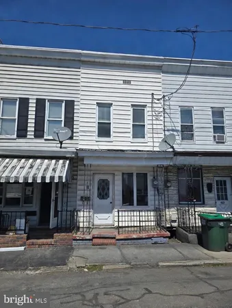 $69,000 | 427 West Market Street, Mahanoy City, PA 17948