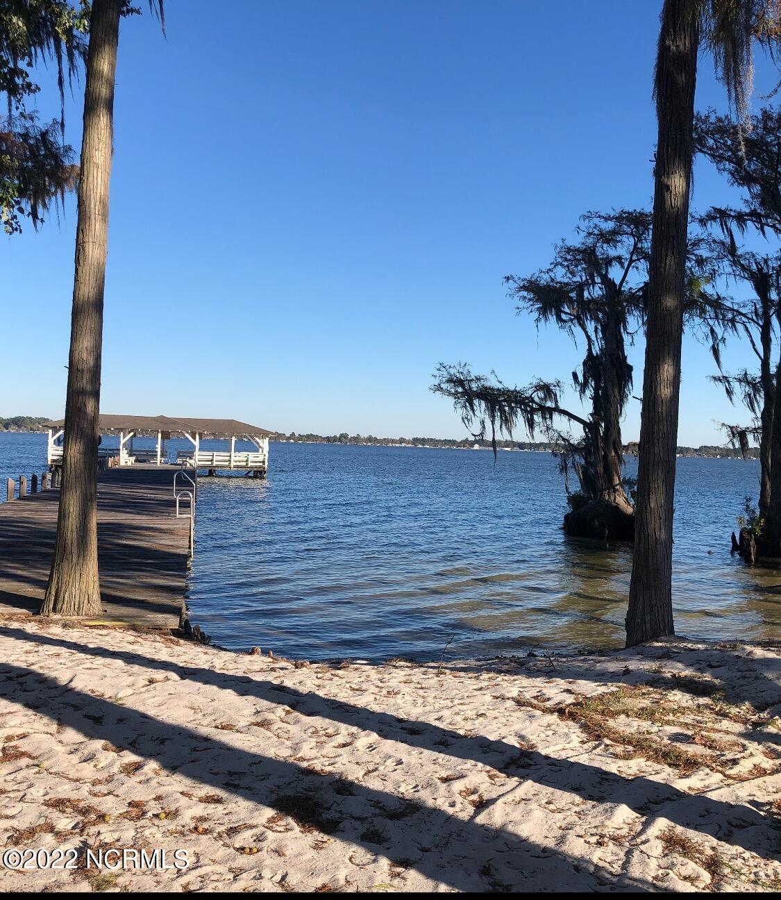88 Wrexham Road Elizabethtown, NC 28337 - Photo 68 of 68 Community beach