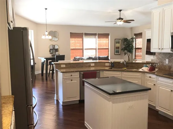 $4,500 | 19125 Sweet Clover Lane, Tampa, FL 33647