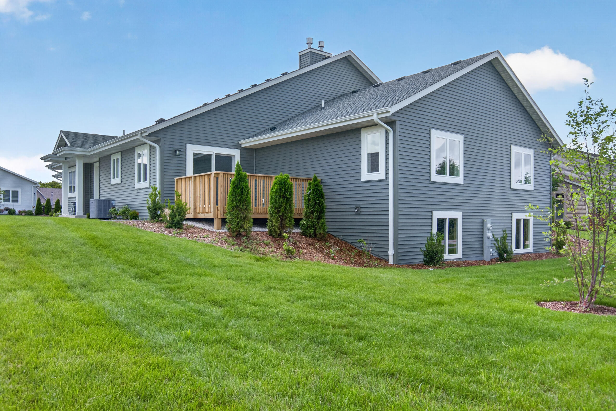 W206N16178 Stonebrook Drive Jackson, WI 53037 - Photo 19 of 20 DSC08196