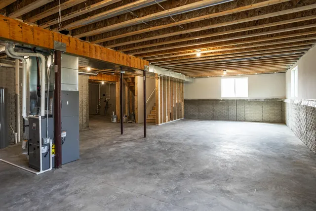 $619,900 | W168N10125 Bittersweet Trail, Germantown, WI 53022