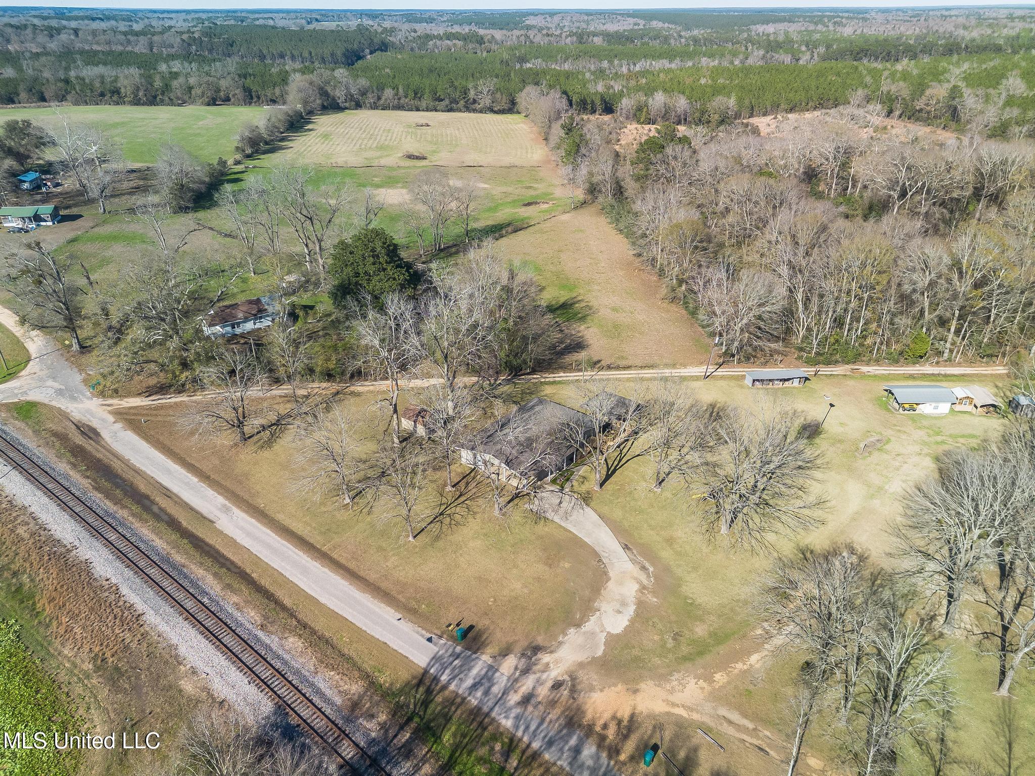 1335 Lorraine Street Wiggins, MS 39577 - Photo 3 of 21 DJI_0887-Edit