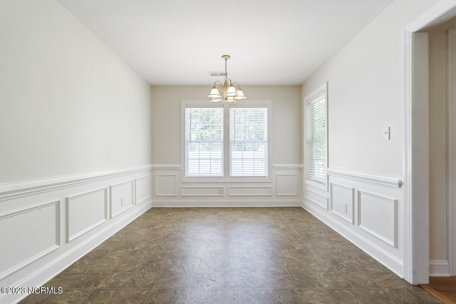 113 Stone Creek Road Holly Ridge, NC 28445 - Photo 18 of 63 Dining Area