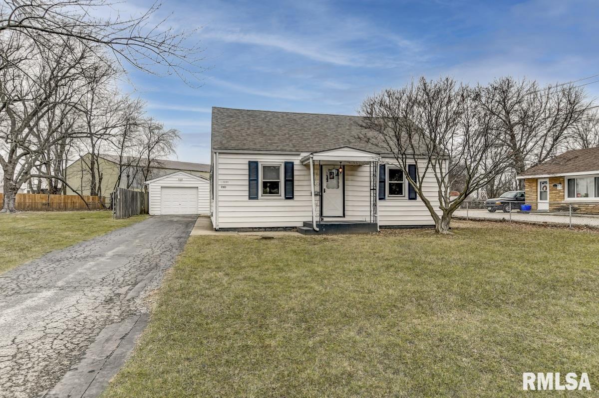 2321 Richards Lane Springfield, IL 62702 - Photo 2 of 16