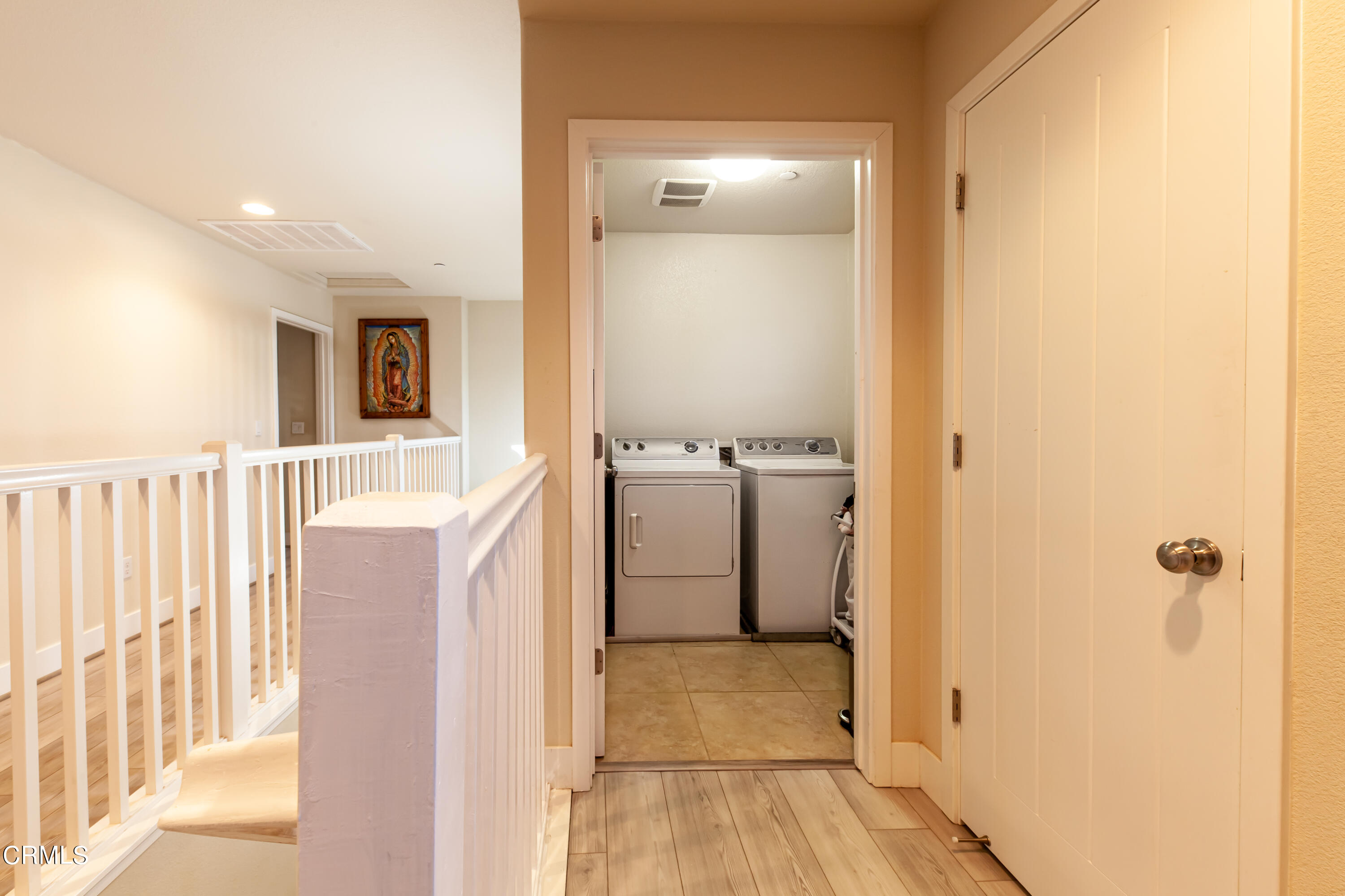 658 Asilomar Avenue Soledad, CA 93960 - Photo 16 of 27 Laundry