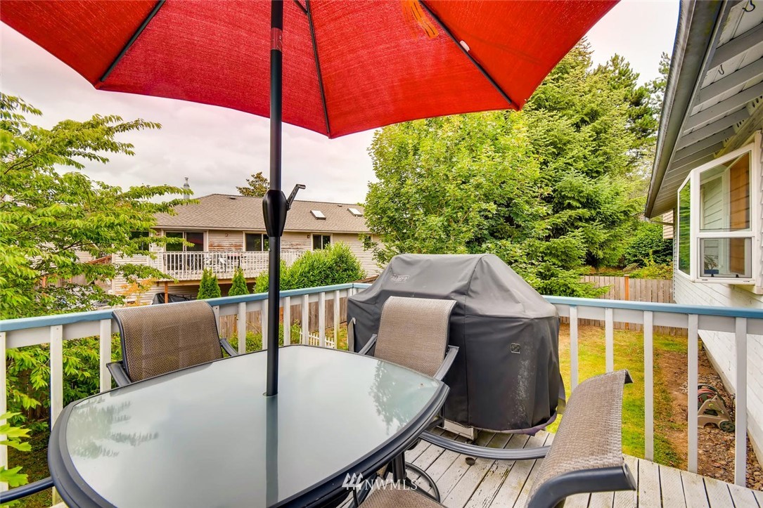 8422 Northeast 178th Street Bothell, WA 98011 - Photo 22 of 24 Gallery Image 22