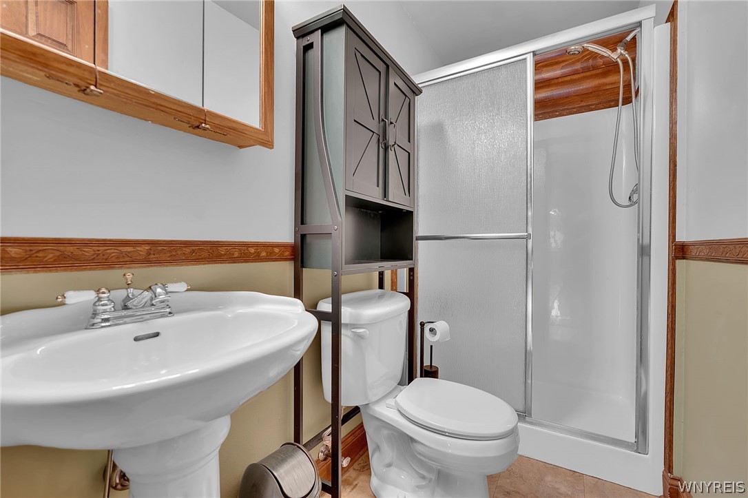 314 Bloomingdale Road Akron, NY 14001 - Photo 24 of 41
