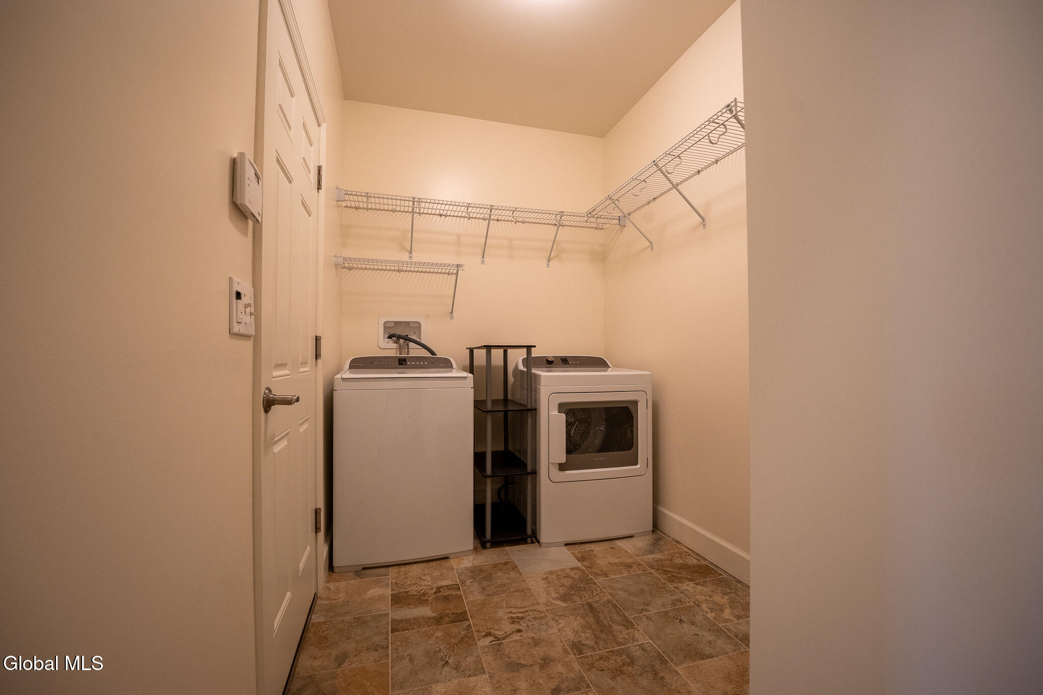 14 St Marks Square Slingerlands, NY 12159 - Photo 30 of 49 29