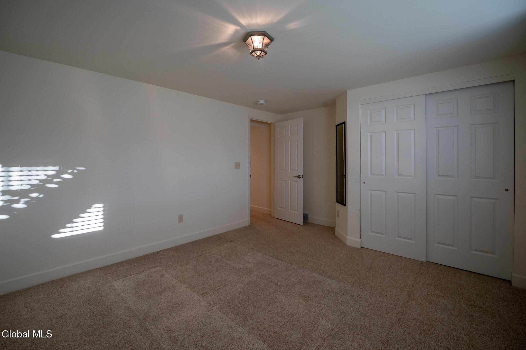 14 St Marks Square Slingerlands, NY 12159 - Photo 43 of 49 42