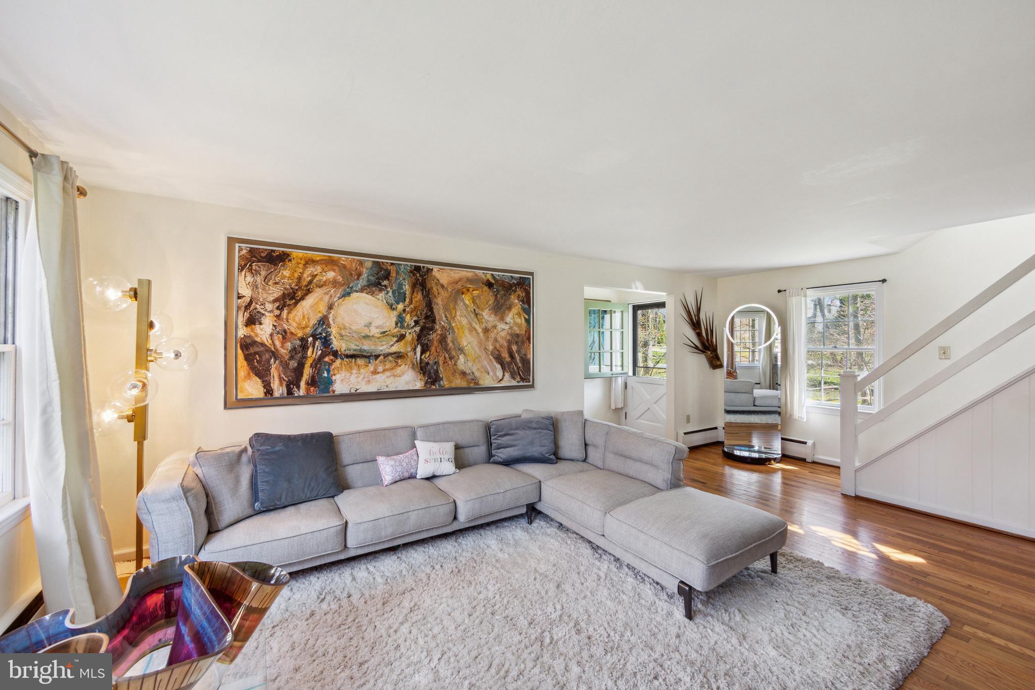 327 Berkley Road Devon, PA 19333 - Photo 5 of 22