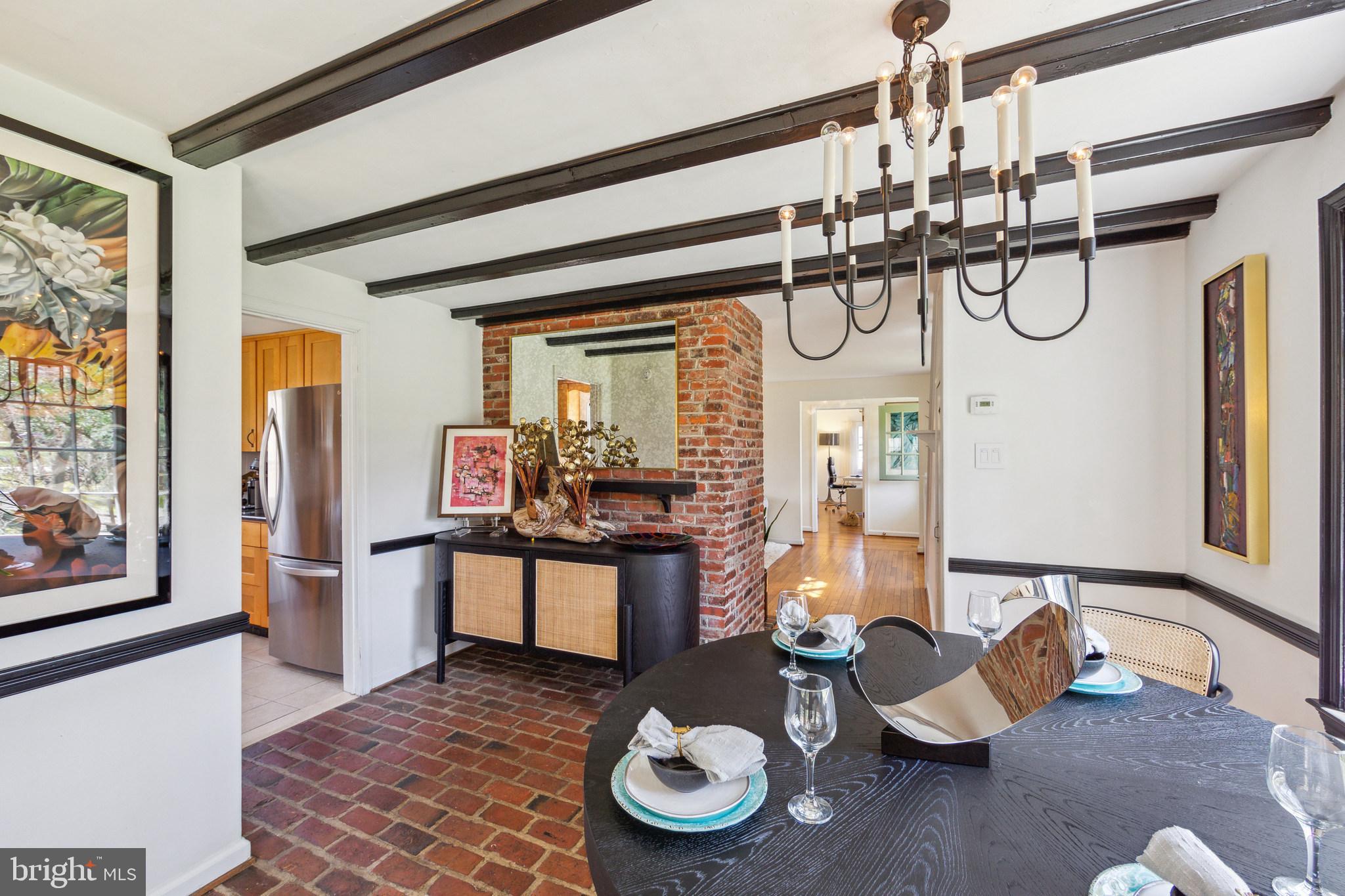 327 Berkley Road Devon, PA 19333 - Photo 8 of 22