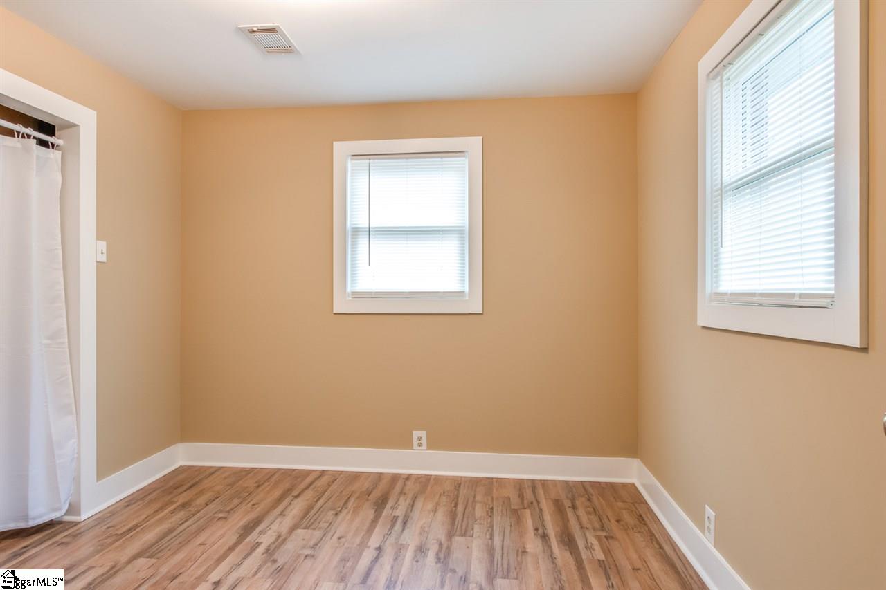 111 West Marion Road Greenville, SC 29617 - Photo 14 of 22 Gallery Image 14