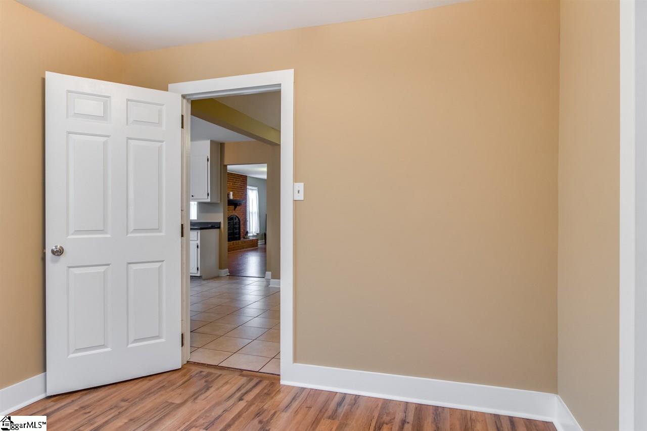 111 West Marion Road Greenville, SC 29617 - Photo 15 of 22 Gallery Image 15