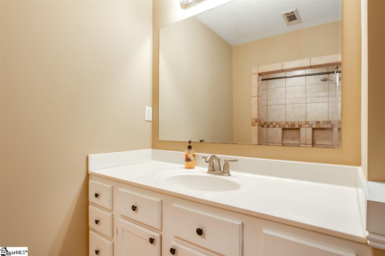 111 West Marion Road Greenville, SC 29617 - Photo 9 of 22 Gallery Image 9