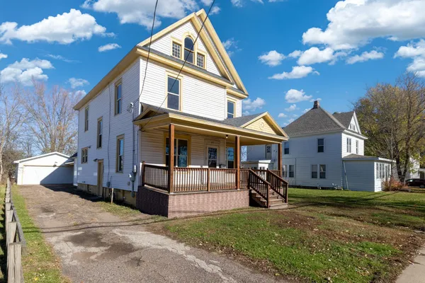 $224,900 | 207 12th Avenue West, Menomonie, WI 54751
