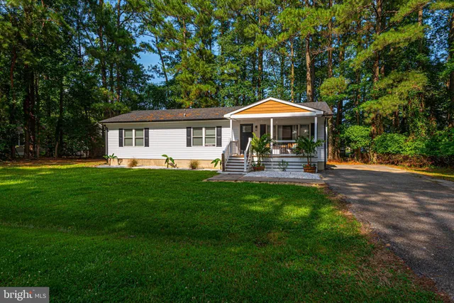 $457,500 | 120 Robin Hood Trail, Ocean Pines, MD 21811