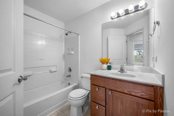 $375,000 | S089 Kerry Court, Winfield, IL 60190