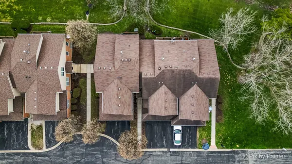 $375,000 | S089 Kerry Court, Winfield, IL 60190
