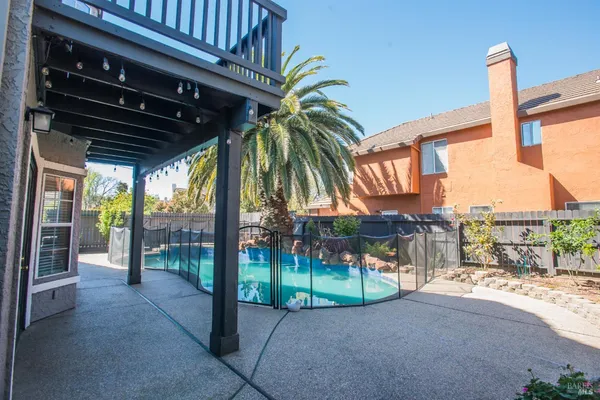 $750,000 | 463 Eagle Lane, Vacaville, CA 95687