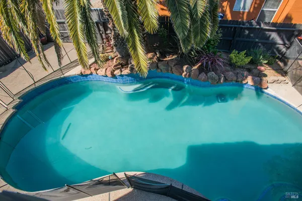 $750,000 | 463 Eagle Lane, Vacaville, CA 95687