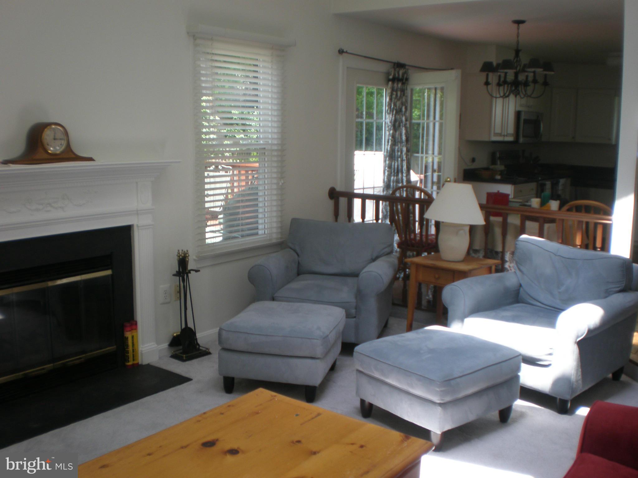 10412 Mountain Quail Road Silver Spring, MD 20901 - Photo 12 of 30 Family Room off of Kitchen