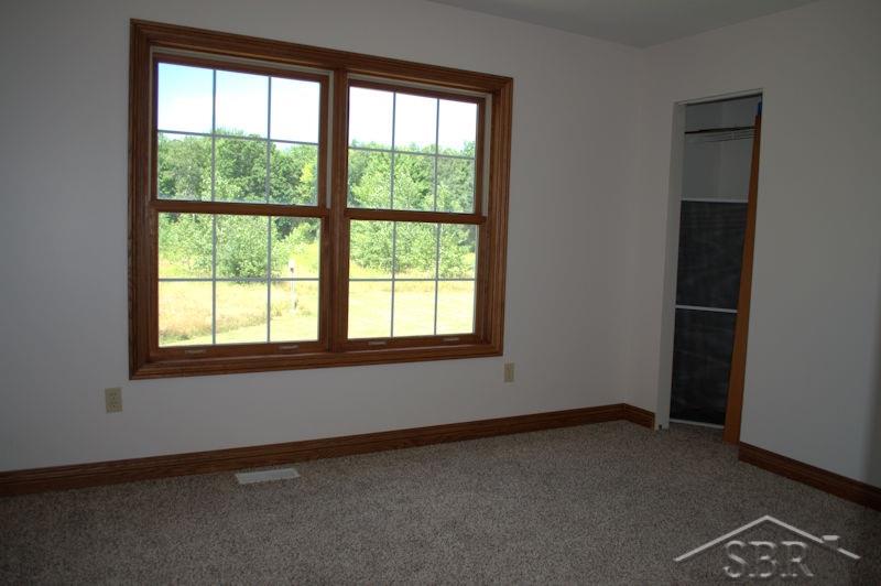 3700 South Merrill Road Merrill, MI 48637 - Photo 31 of 44 31299147-30.JPG
