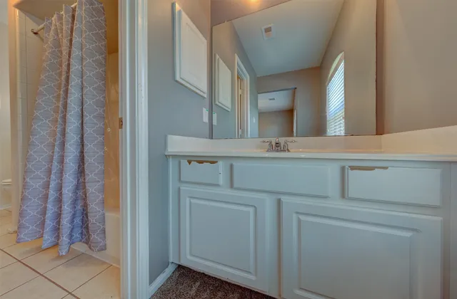 $399,999 | 17927 Oak Park Bend Lane, Cypress, TX 77433