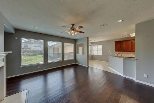 $399,999 | 17927 Oak Park Bend Lane, Cypress, TX 77433