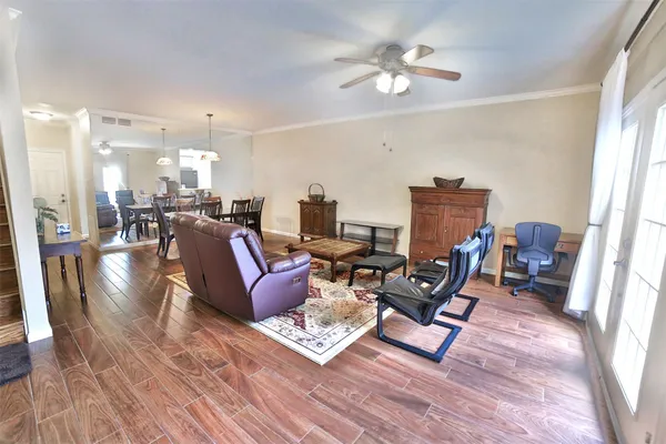 $1,800 | 486 Wilcrest Drive, Unit 486, Houston, TX 77042