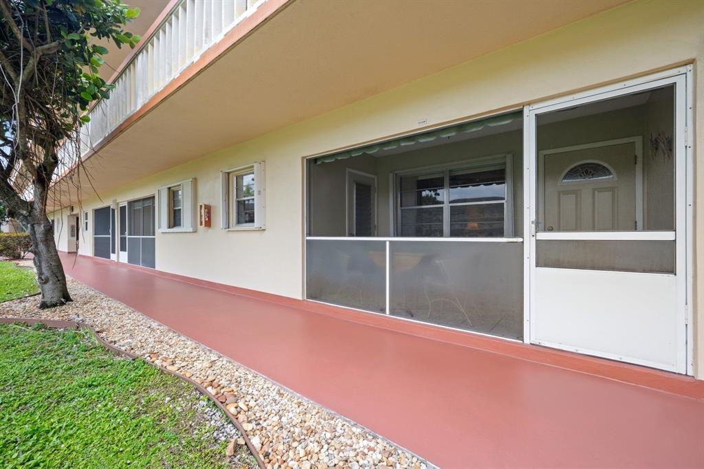 5300 Washington Street, Unit 108D Hollywood, FL 33021 - Photo 2 of 34 a view of an house with backyard and balcony