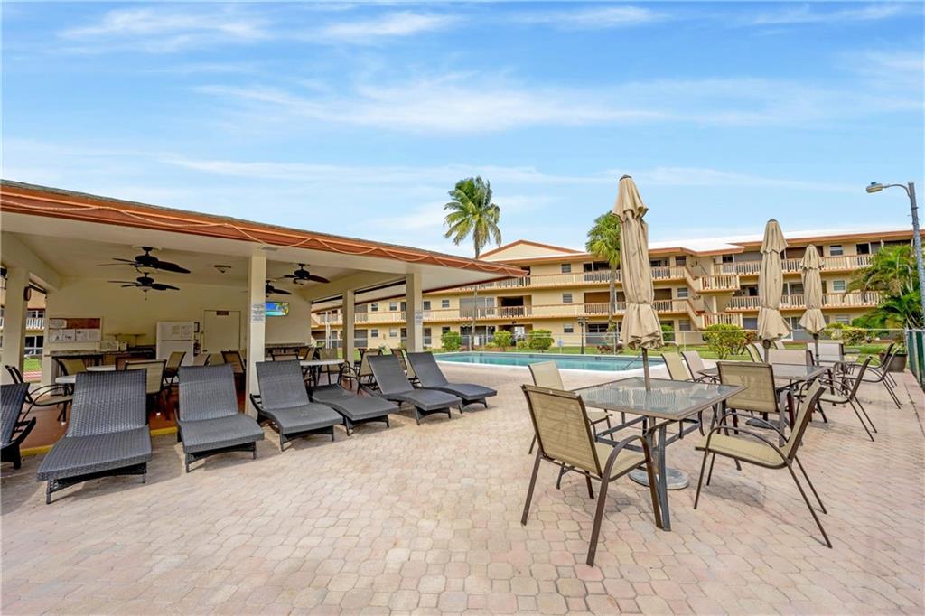 5300 Washington Street, Unit 108D Hollywood, FL 33021 - Photo 25 of 34