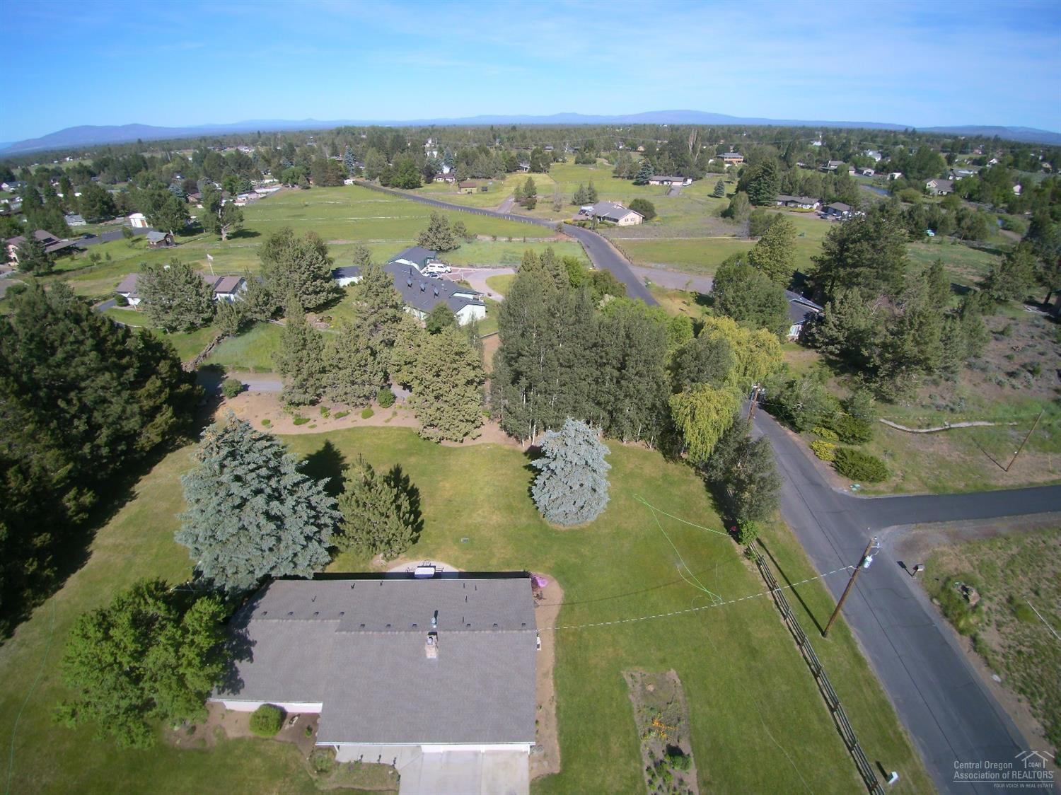 61835 Dobbin Road Bend, OR 97702 - Photo 23 of 23 Additional Photo